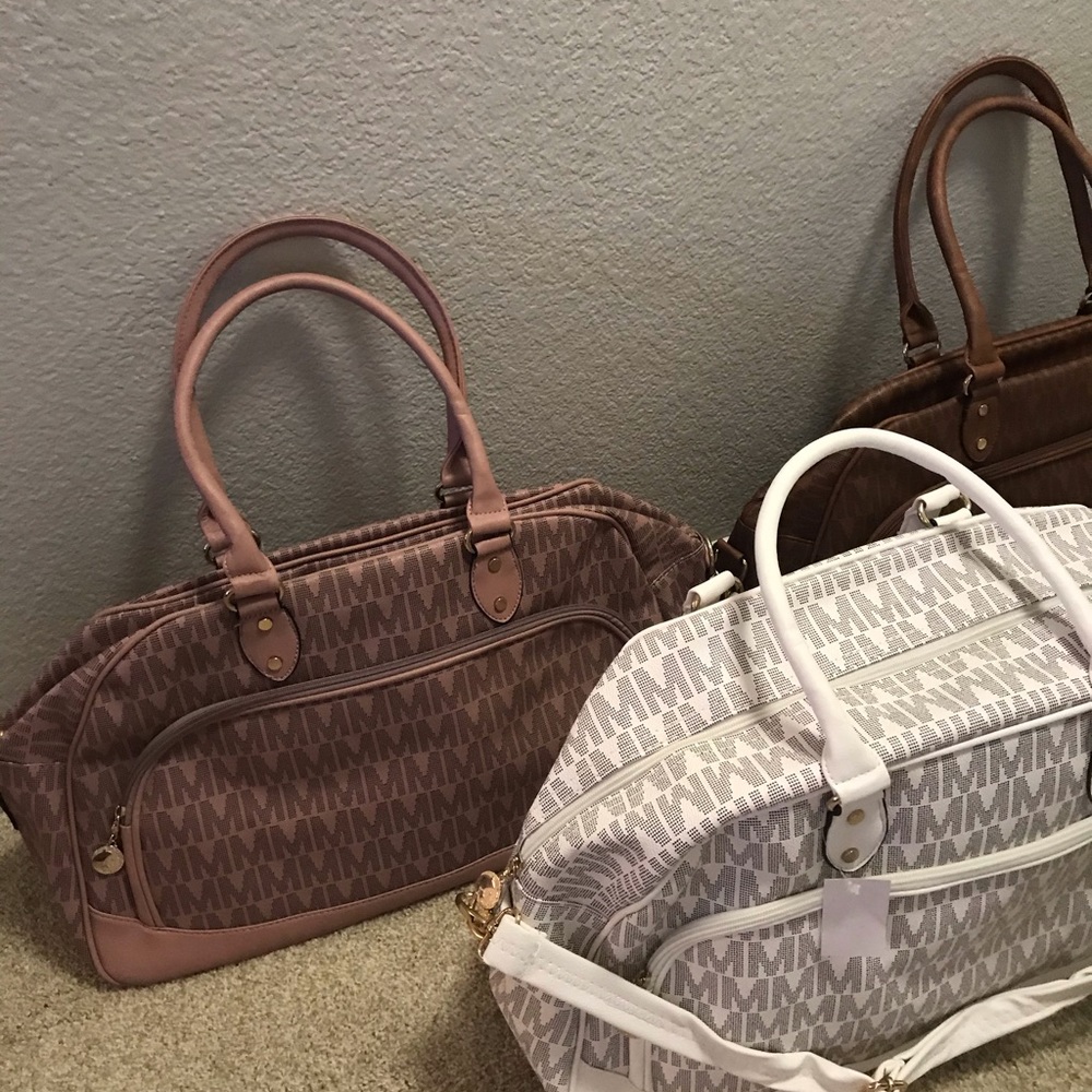 LAST 1! NWT Travel Bag Boutique - Picture 8 of 9